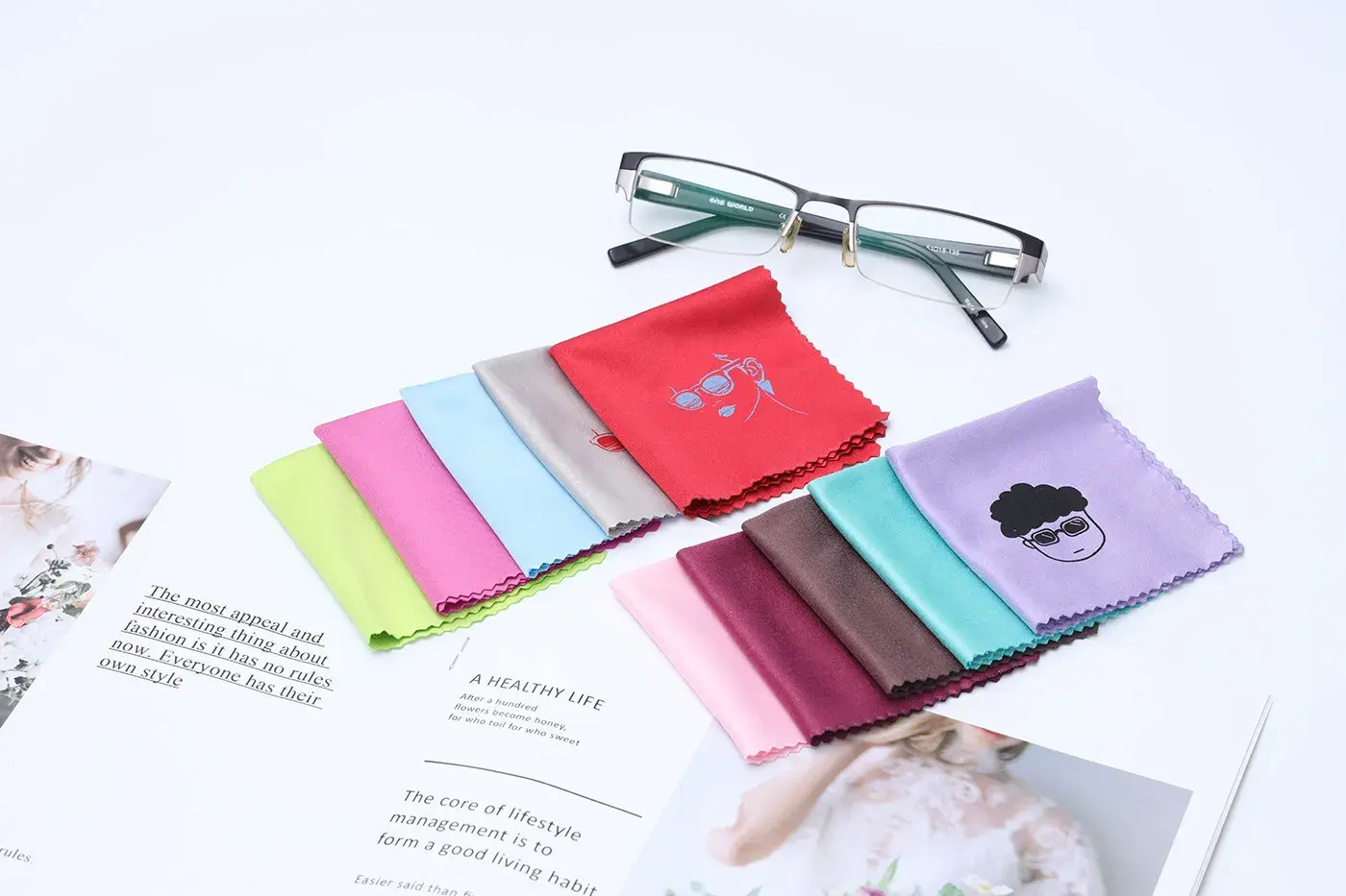 Silk-screen printed microfiber cleaning cloth with colorful logo